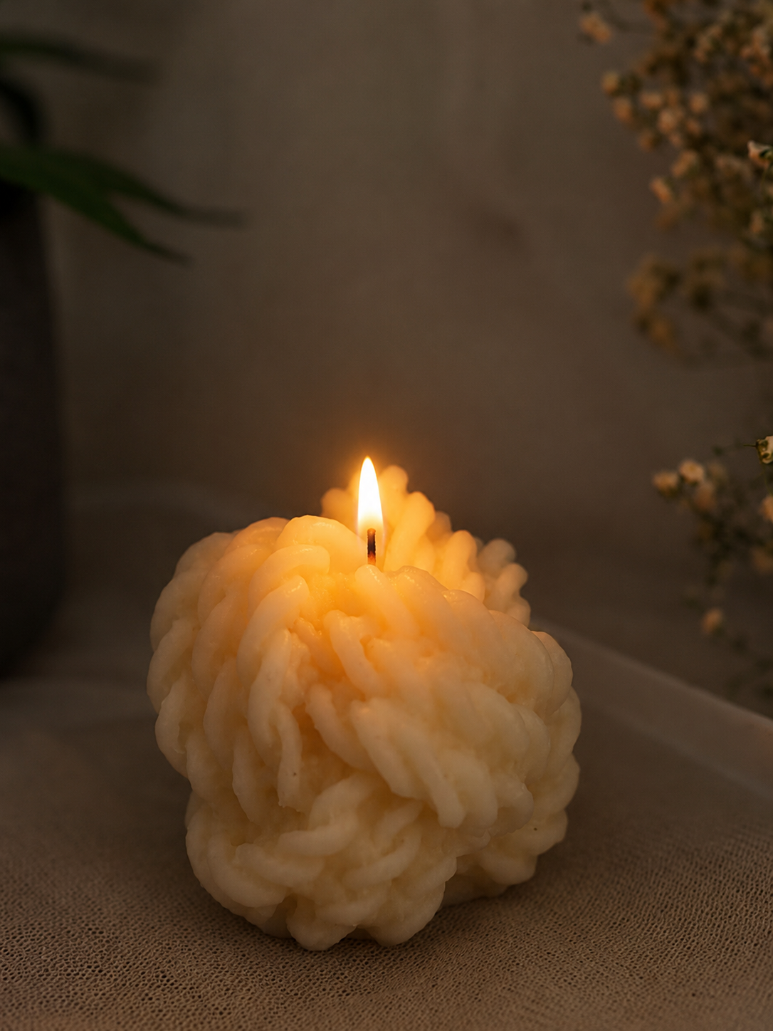 Knot Scented Candle